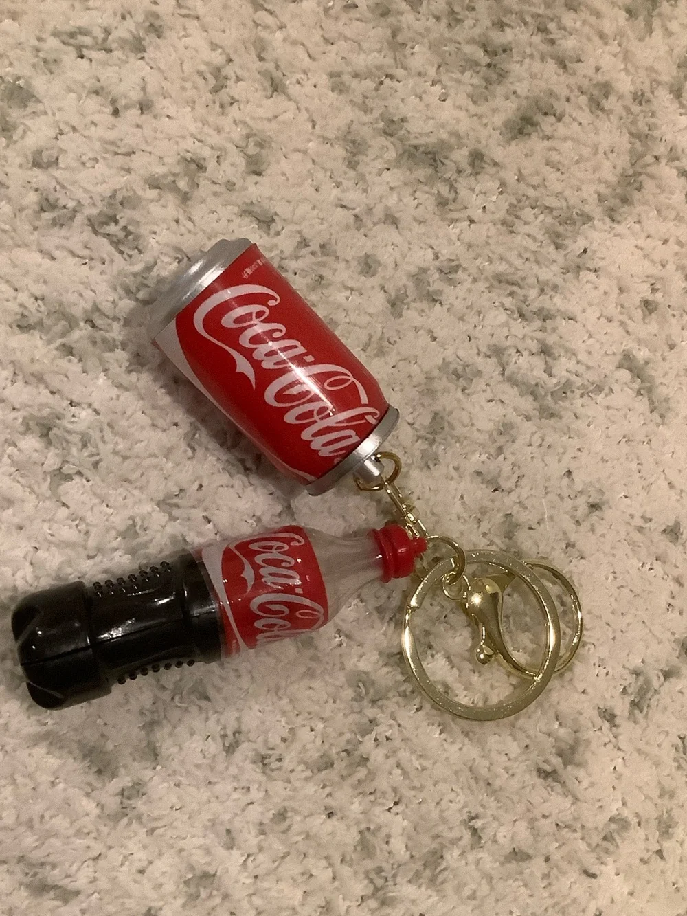 Coca Cola Red Bottle and Can Keychain Set NWT 4.5x2”